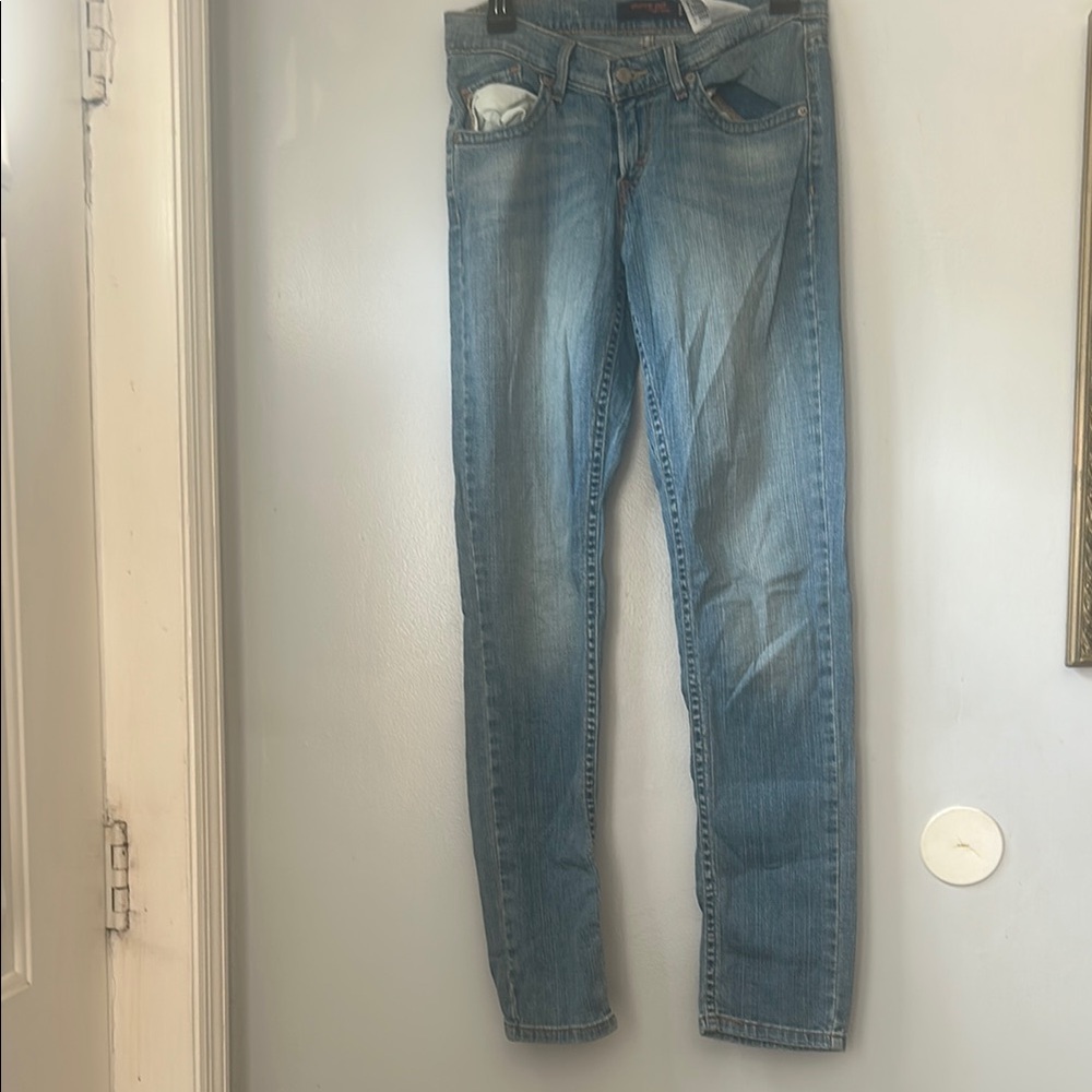 Levi's Women's Straight Leg Jeans - Light Blue